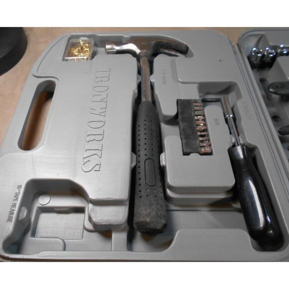 Ironworks Home Tool Set in Carrying Case Vintage (Missing Tape Measure) - Picture 5 of 11